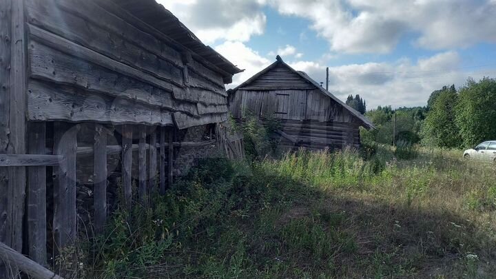 Дом 24 м² на участке 23 сот.