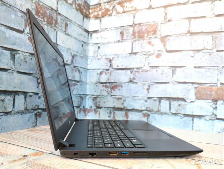 Свежий Acer Aspire на A6-9220/ RAM 6/ SSD в идеале