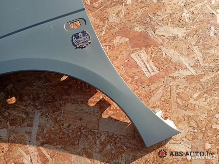 Крыло переднее левое Renault Scenic рест. 2002