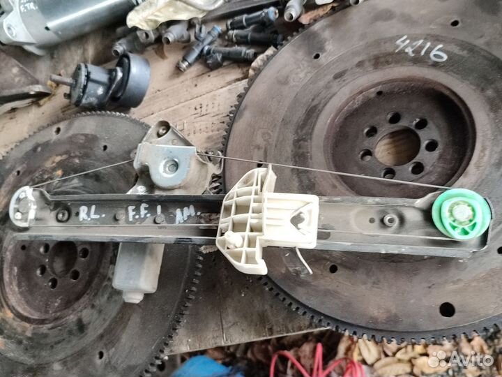 Электро стеклоподъёмник задний левый Ford focus 1