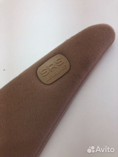 Обшивка стойки задняя левая Мерседес 2206950337