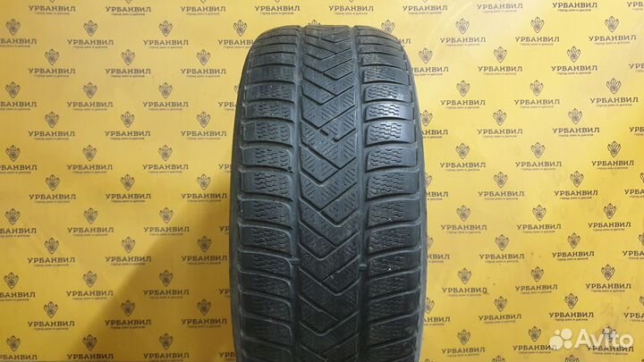 Pirelli Winter Sottozero 3 255/45 R19 104V
