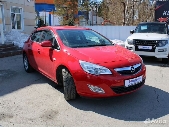 Opel Astra 1.6 AT, 2012, 93 500 км