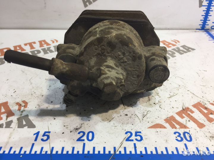 Шкода Октавия Суппорт передний Прав