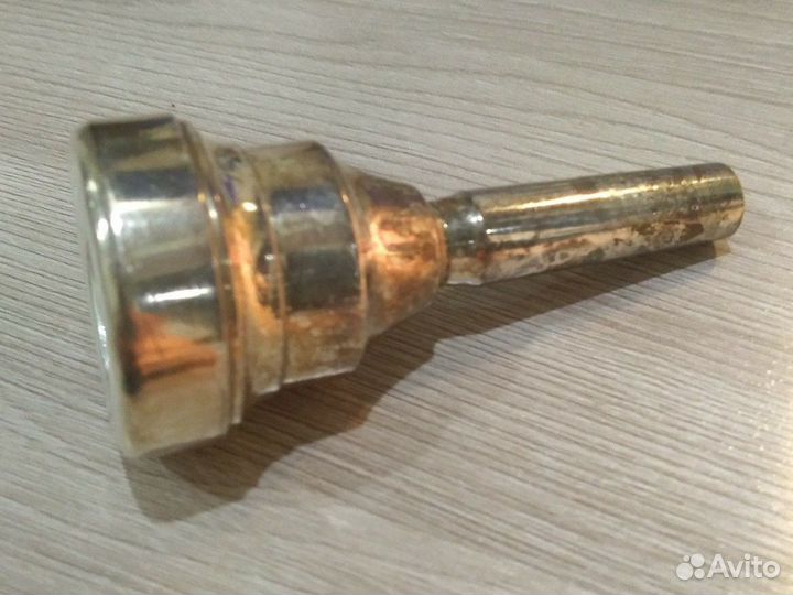 Мундштук для тромбона на узкой ножке