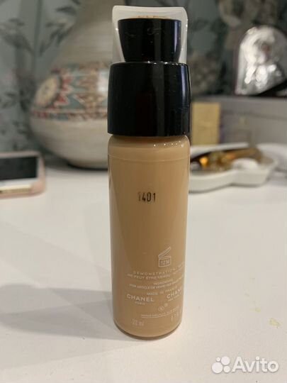 Крем тональный Chanel Vitalumiere