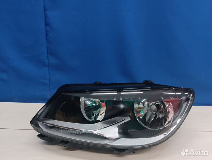 Фара левая Volkswagen Touran 2 2010-2015