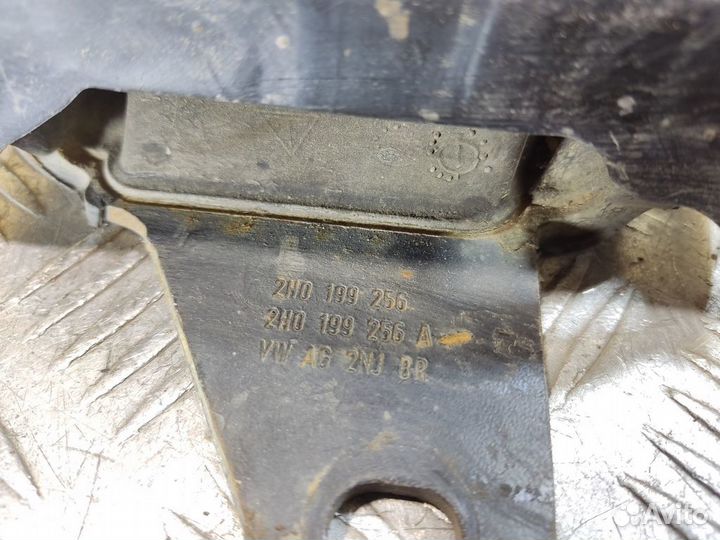 Опора двигателя левая Volkswagen Amarok 2010+