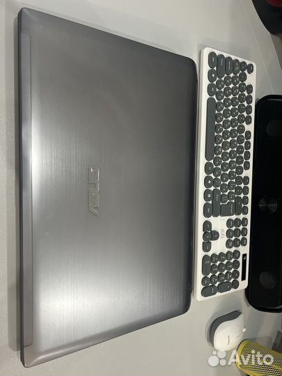 Ноутбук asus Core i7