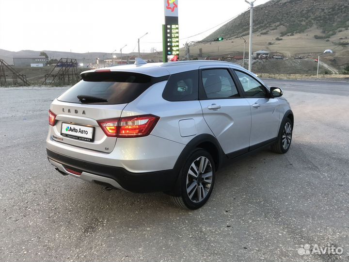 LADA Vesta Cross 1.8 AMT, 2017, 130 000 км