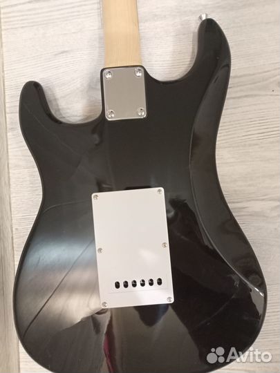 Электрогитара Fabio