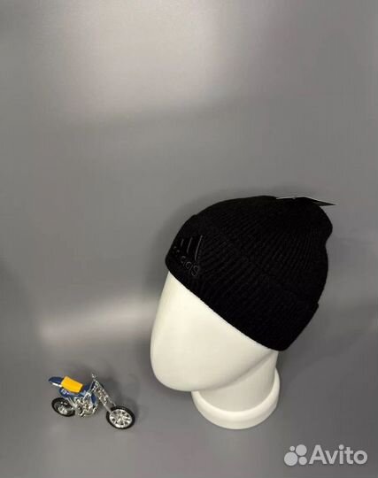 Шапка мужская adidas