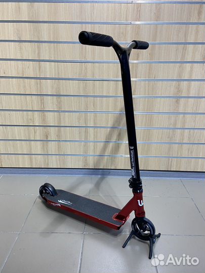 Трюковой самокат Longway Metro Shift Red