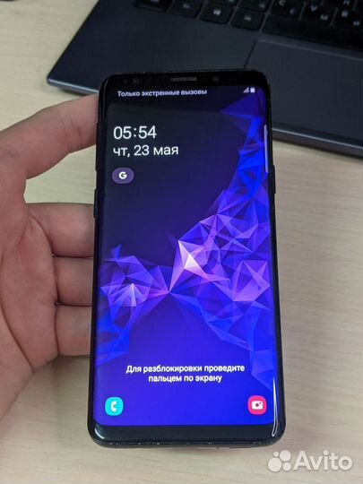 Samsung Galaxy S9, 4/64 ГБ