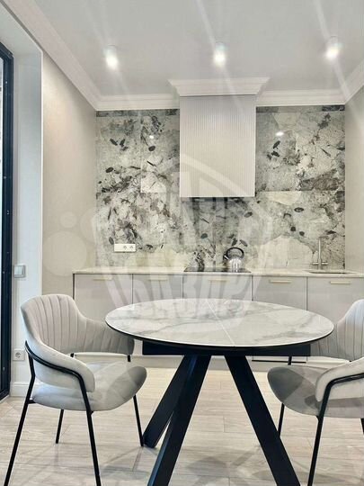 2-к. квартира, 54 м², 6/25 эт.