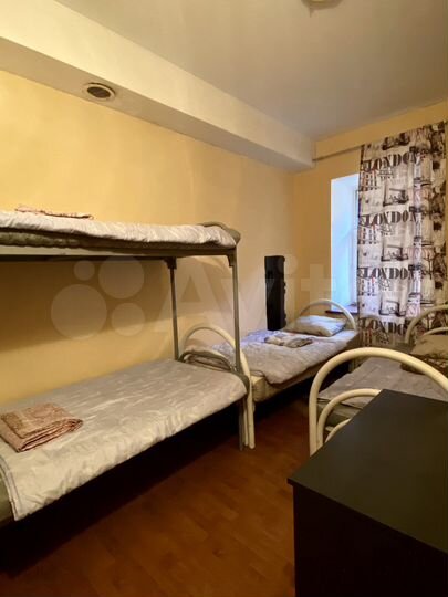 Комната 18 м², 1/3 эт.