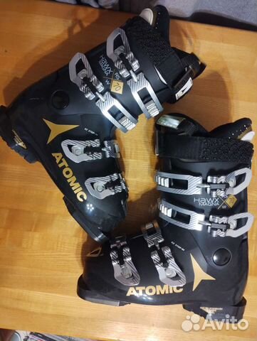 Горнолыжные ботинки женские Atomic