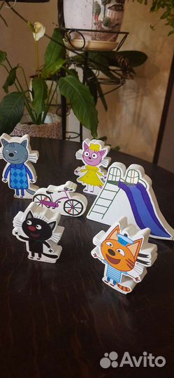 18. Набор для изучен счета,времени и геом фигуры