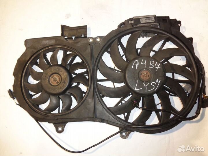 Диффузор радиатора охлаждения Ауди А4 Б7 2,0