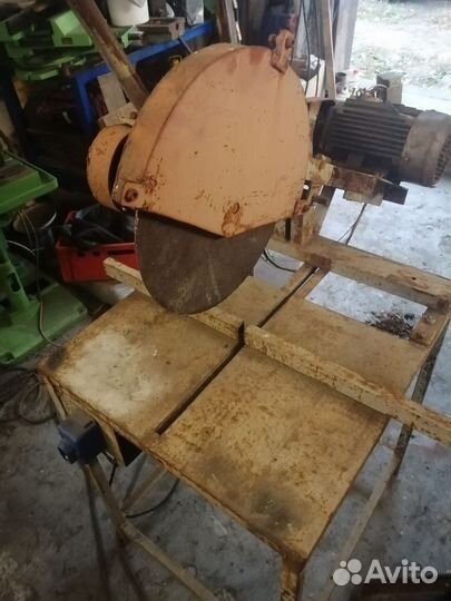 Отрезной станок