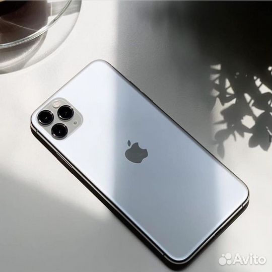 iPhone 11 Pro, 64 ГБ