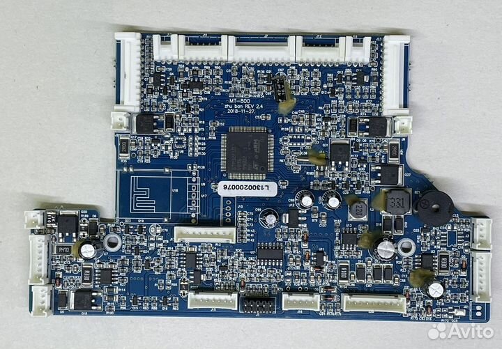 Робот-пылесос Bist Tornado плата управления