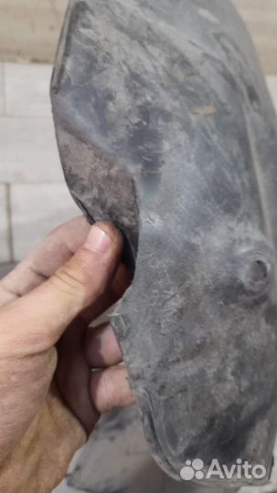 Подкрылок передний левый Kia Soul 2 С 2013 По 2016