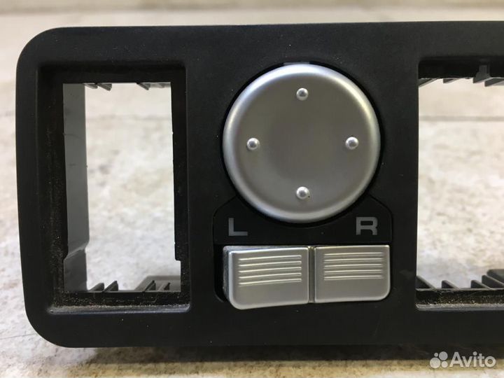 Блок управления зеркалами Lifan Solano 630 2014-20