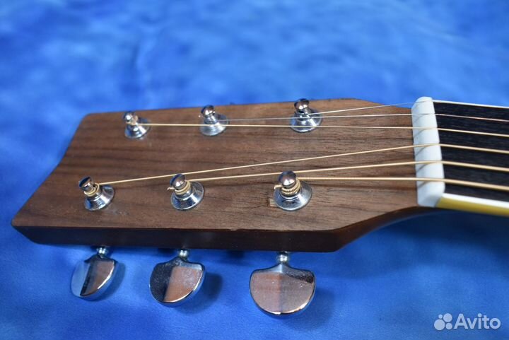 Акустическая гитара Yamaha FG-200D. Japan