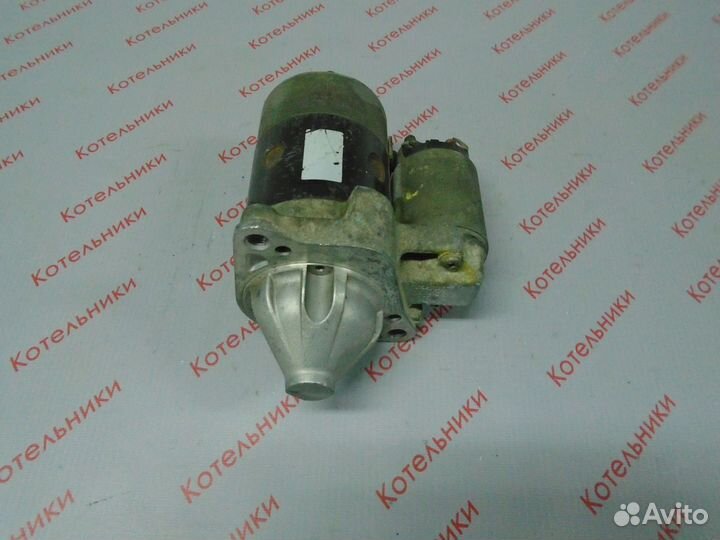 Nissan 23300-1F715 Стартер