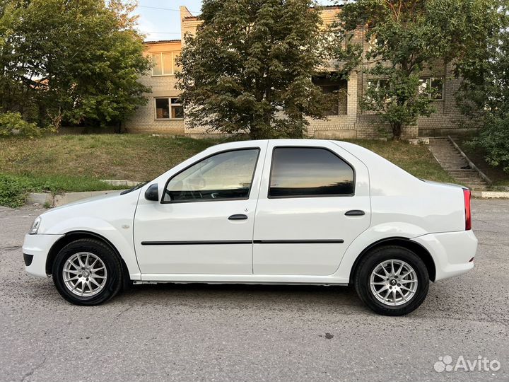 Renault Logan 1.6 МТ, 2011, 243 963 км