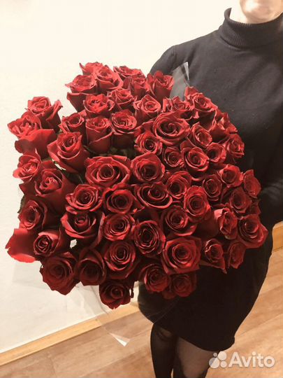 51 роза Эквадор