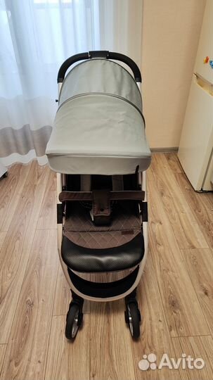 Прогулочная коляска Carrello Gloria