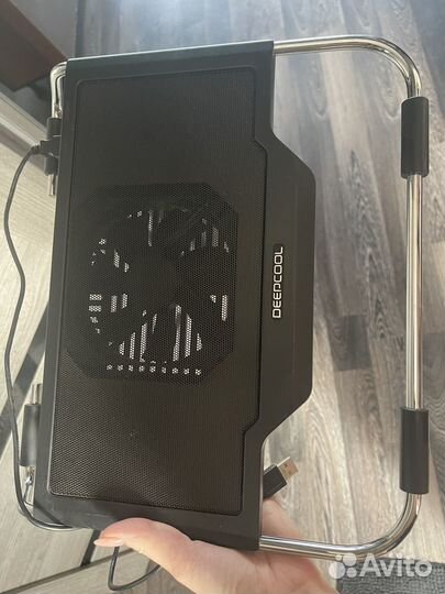 Подставка для охлаждения ноутбука