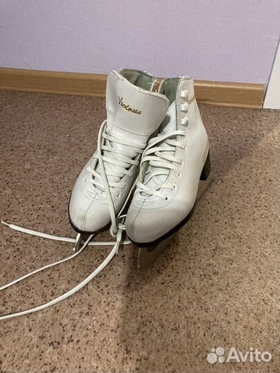 Коньки детские размер 29