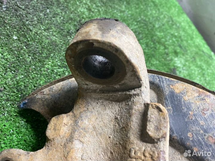 Кулак поворотный передний правый Great Wall Hover