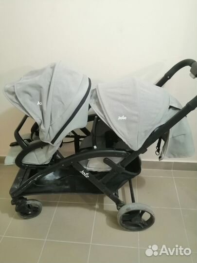 Коляска для двойни или погодок