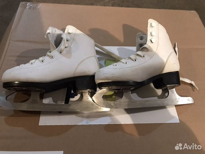 Коньки детские