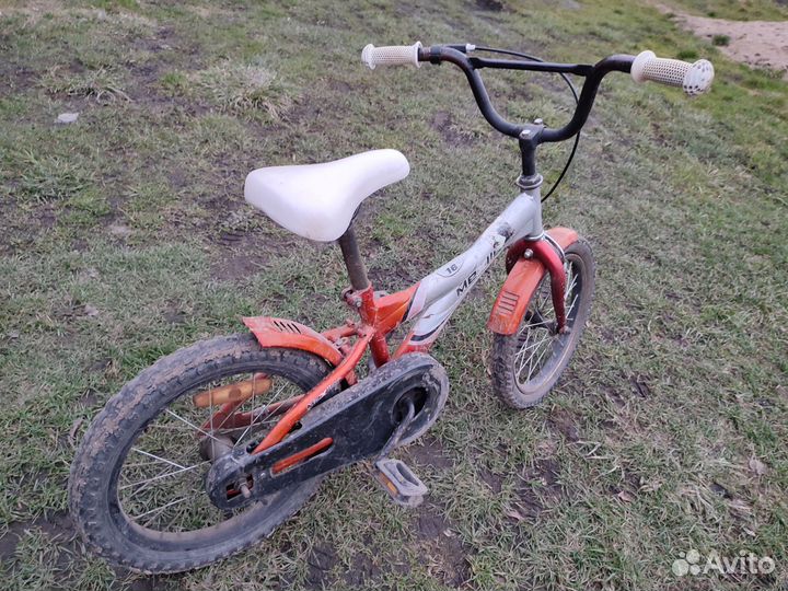 Детский велосипед 16