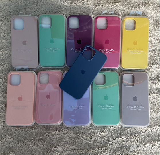 Чехлы на iPhone 12 pro max