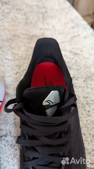 Кроссовки Saucony Endorphin Shift 2. Оригинал.28см