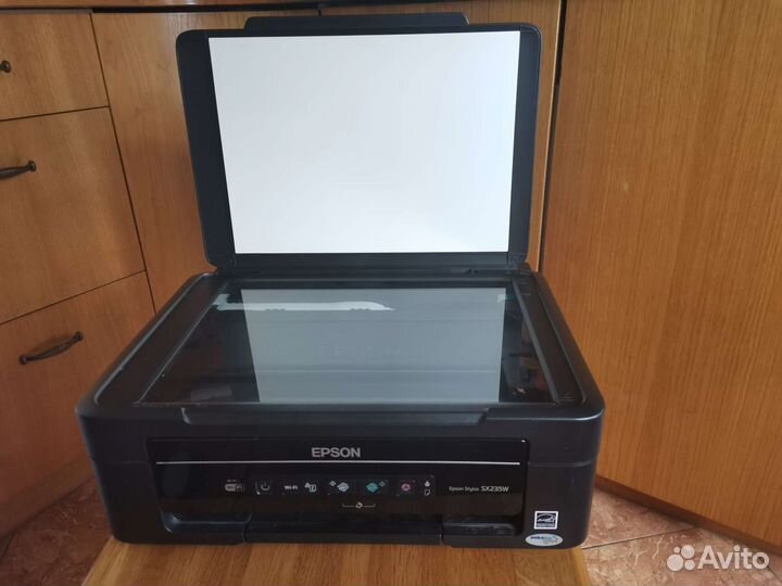 Мфу (принтер+сканер) Epson Stylus SX235W