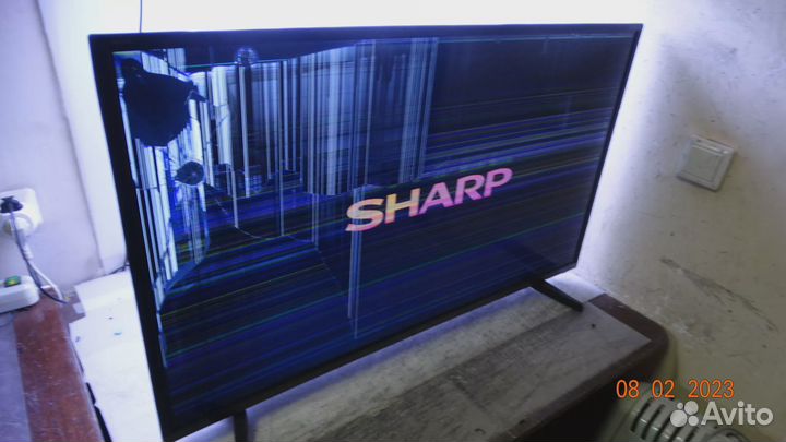 PW.168W2.801 / LC-40UI7352E