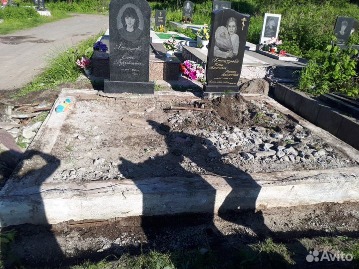 Работы на кладбище