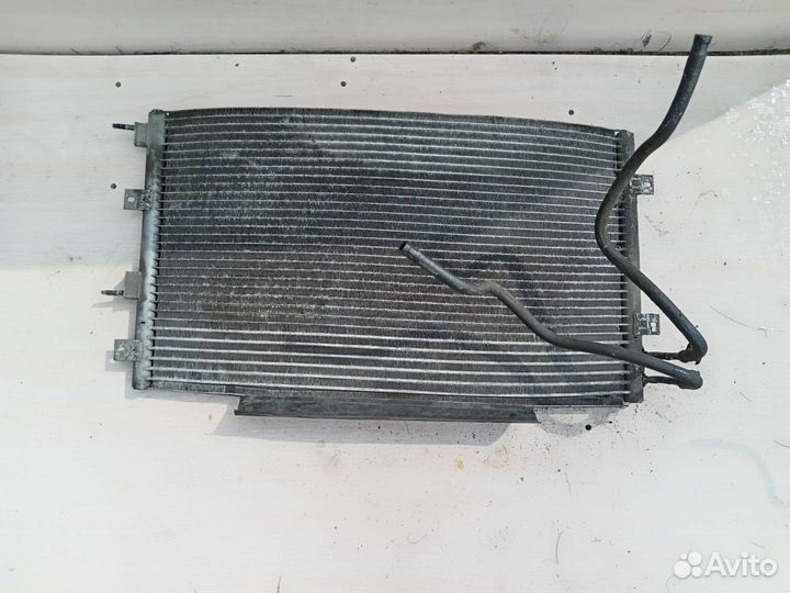 Радиатор охлаждения АКПП на додж стратус 2003г