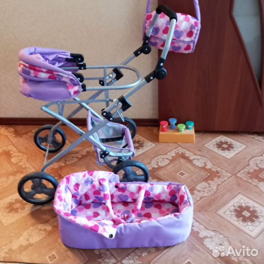 Коляска кукольная