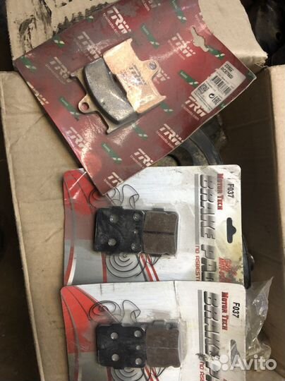 Yamaha grizzly 660 полный комплект колодок