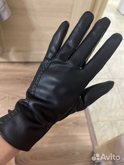 Перчатки женские кожаные новые