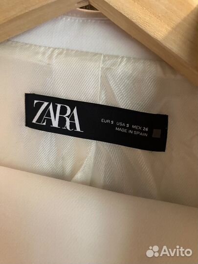 Костюм женский смокинг Zara S