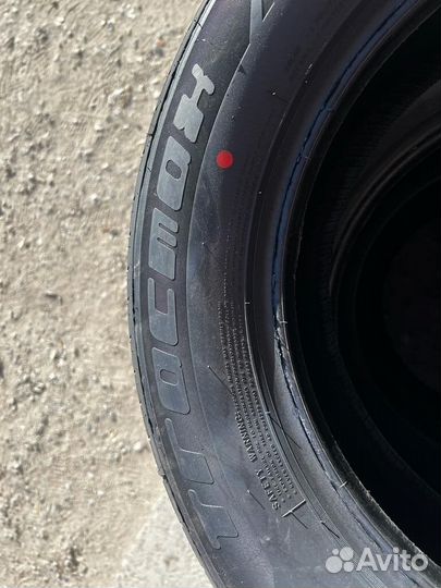 Tracmax X-Privilo TX5 215/60 R16 95V